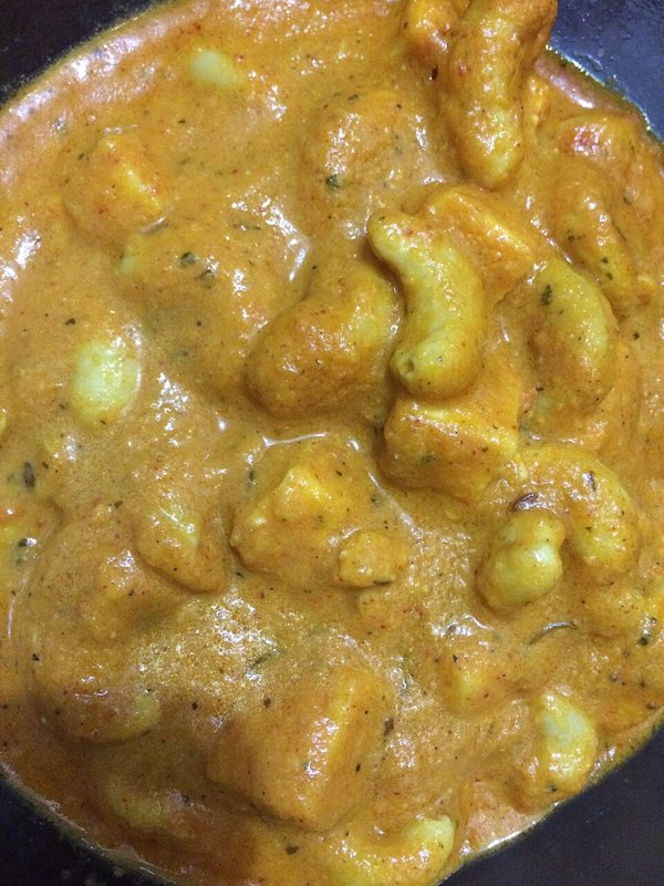 Kaju Curry